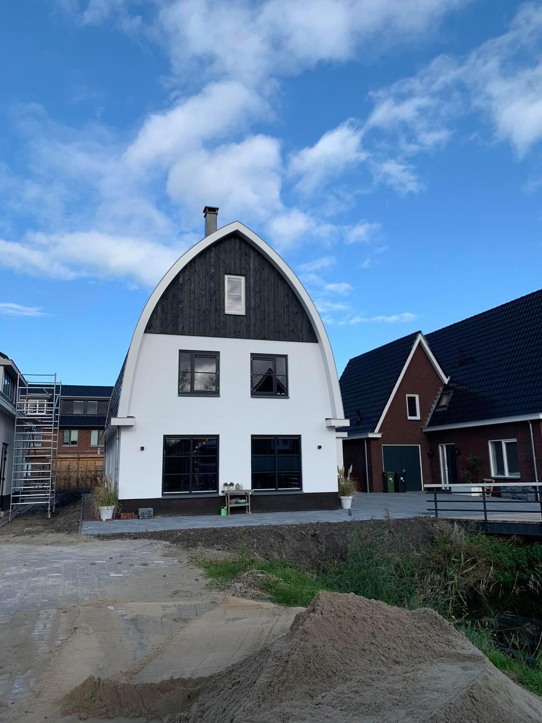 woning-spitsboog-kap-beemster-broco-timmerwerken 1
